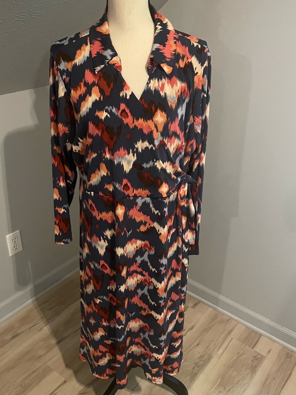 Kaileigh Violetta Collared Surplice Dress Size 1X Navy Abstract Multi Stretch